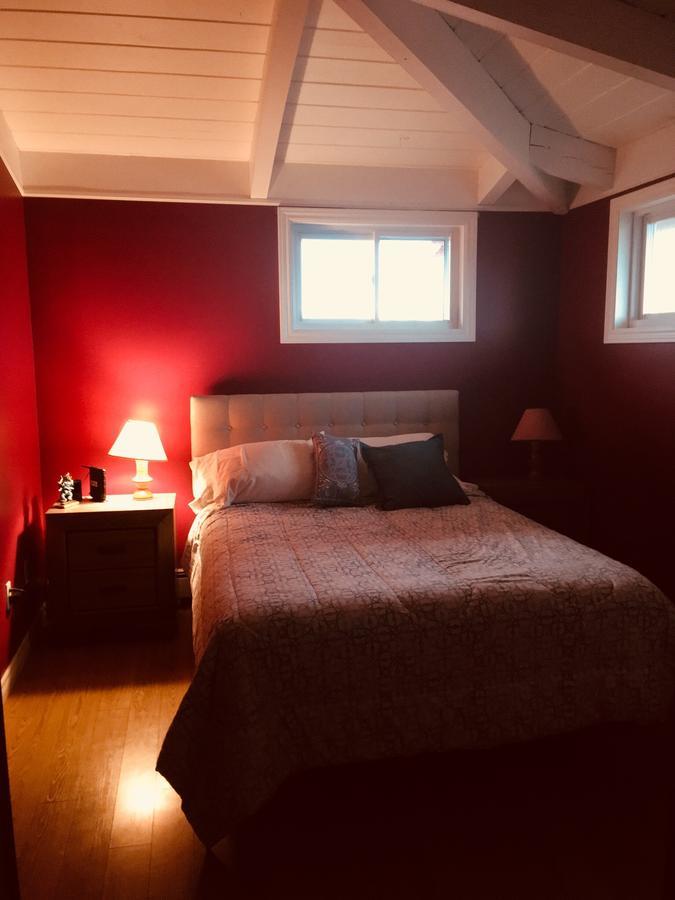 Webbers Lake Charlotte Motel Queen And Double Bed Exterior photo